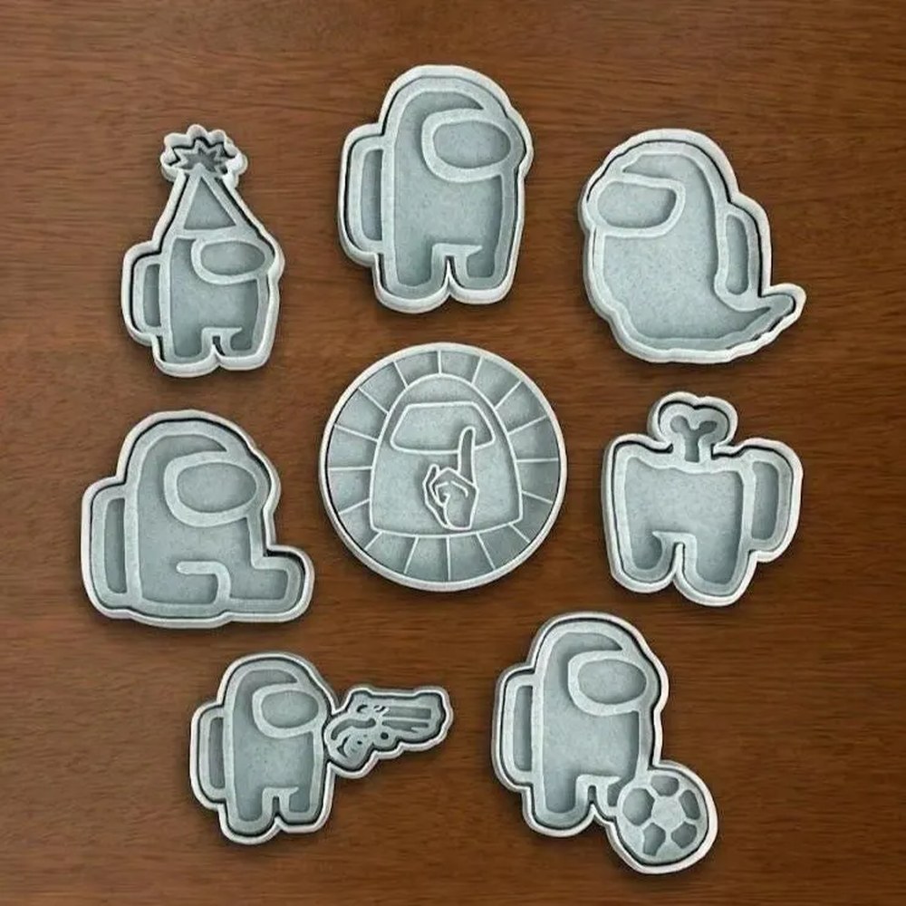 Birthday Parties - Among Us Crewmates Cookie Cutter Set - 8 Cutters - Among Us - Stamp and Bake