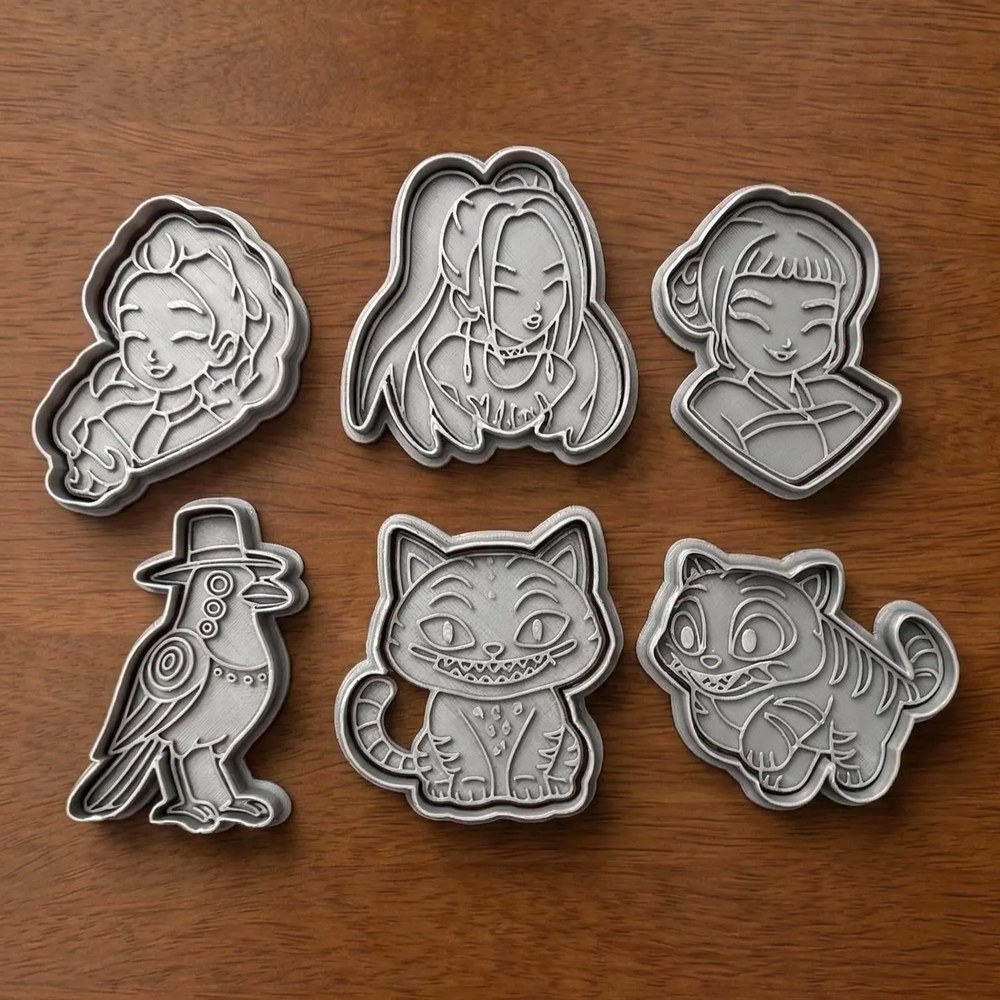Anime & Manga - Anime Girls & Cats Cookie Cutter Set - 6 Cutters - Kawaii & Anime - Stamp and Bake