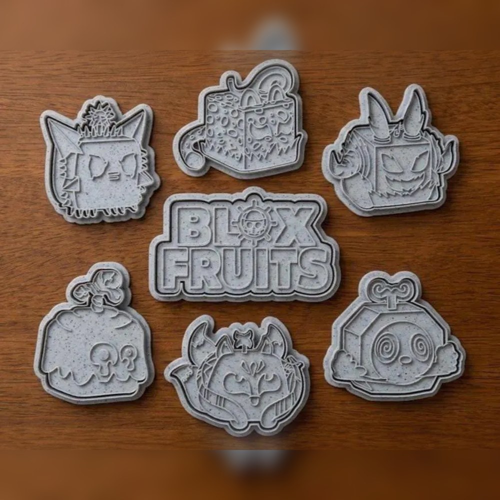 Birthday Parties - Blox Fruits Cookie Cutter Set - 7 Cutters - Roblox - Stamp and Bake