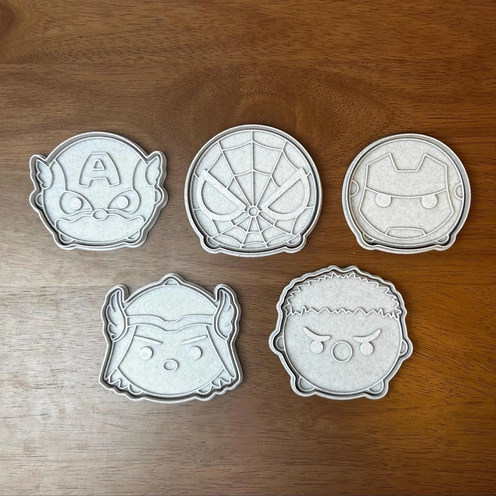 Birthday Parties - Marvel Chibi Heroes Cookie Cutter Set - 5 Cutters - Marvel - Stamp and Bake