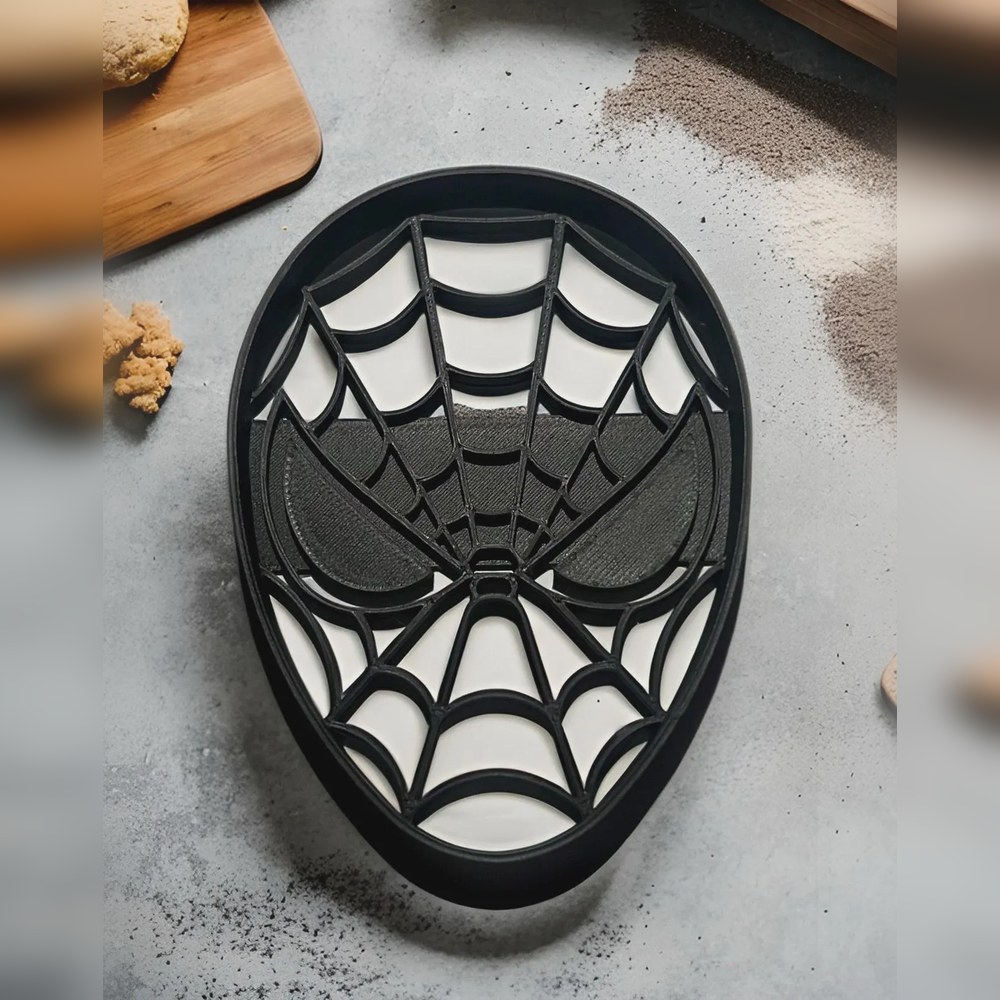 Birthday Parties - Spider-Man Mask Cookie Cutter - Marvel - Stamp and Bake